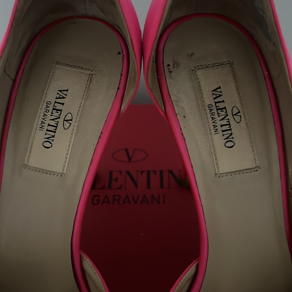 Valentino Hot pink size 8 satin rhinestone Bow heels gently worn condition w-box - Picture 7 of 10